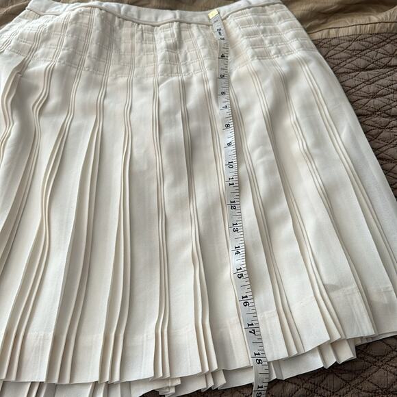 J. Crew | Ivory Stitched Pleated Skirt Size 2 - Picture 7 of 11